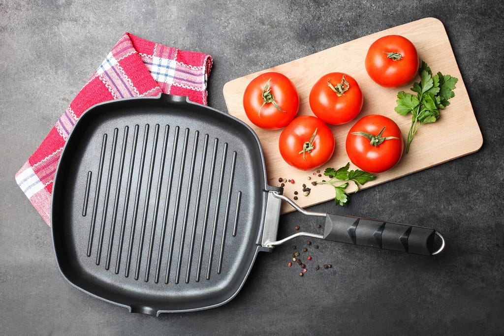Cast iron vs non stick grill pan 09