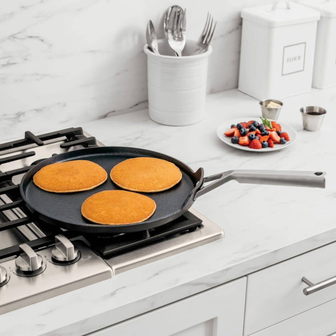 griddle vs skillet 10