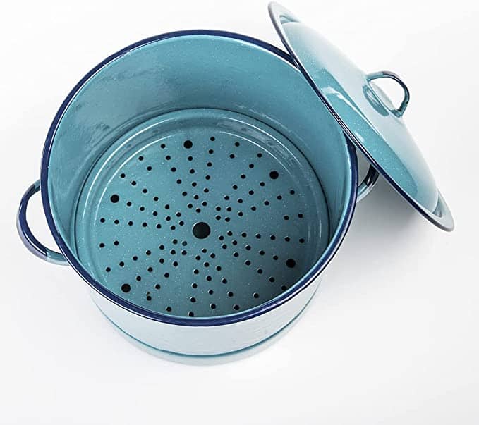 stock pot vs saucepan 02