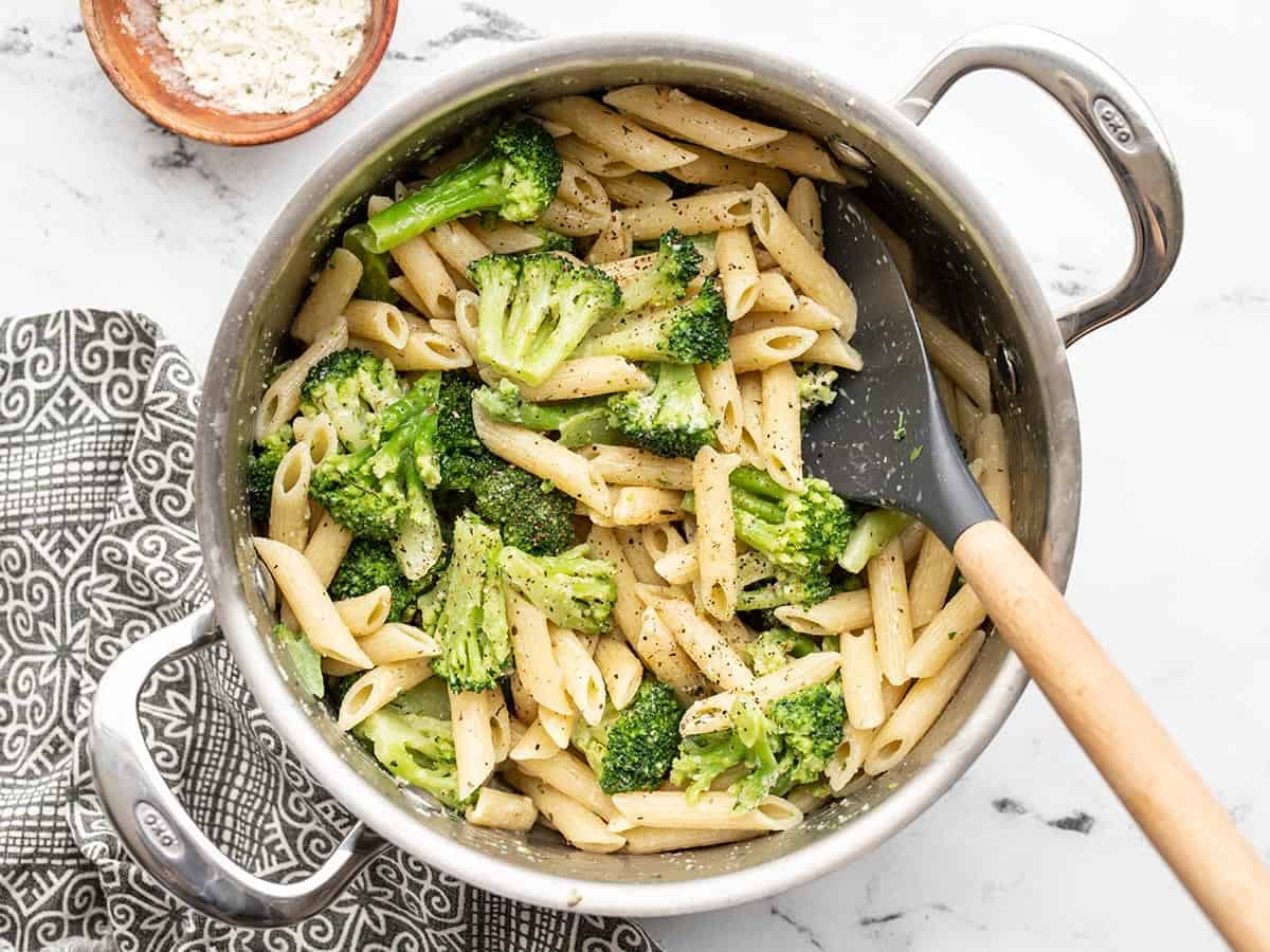 Finished ranch broccoli pasta in the pot with a spatula