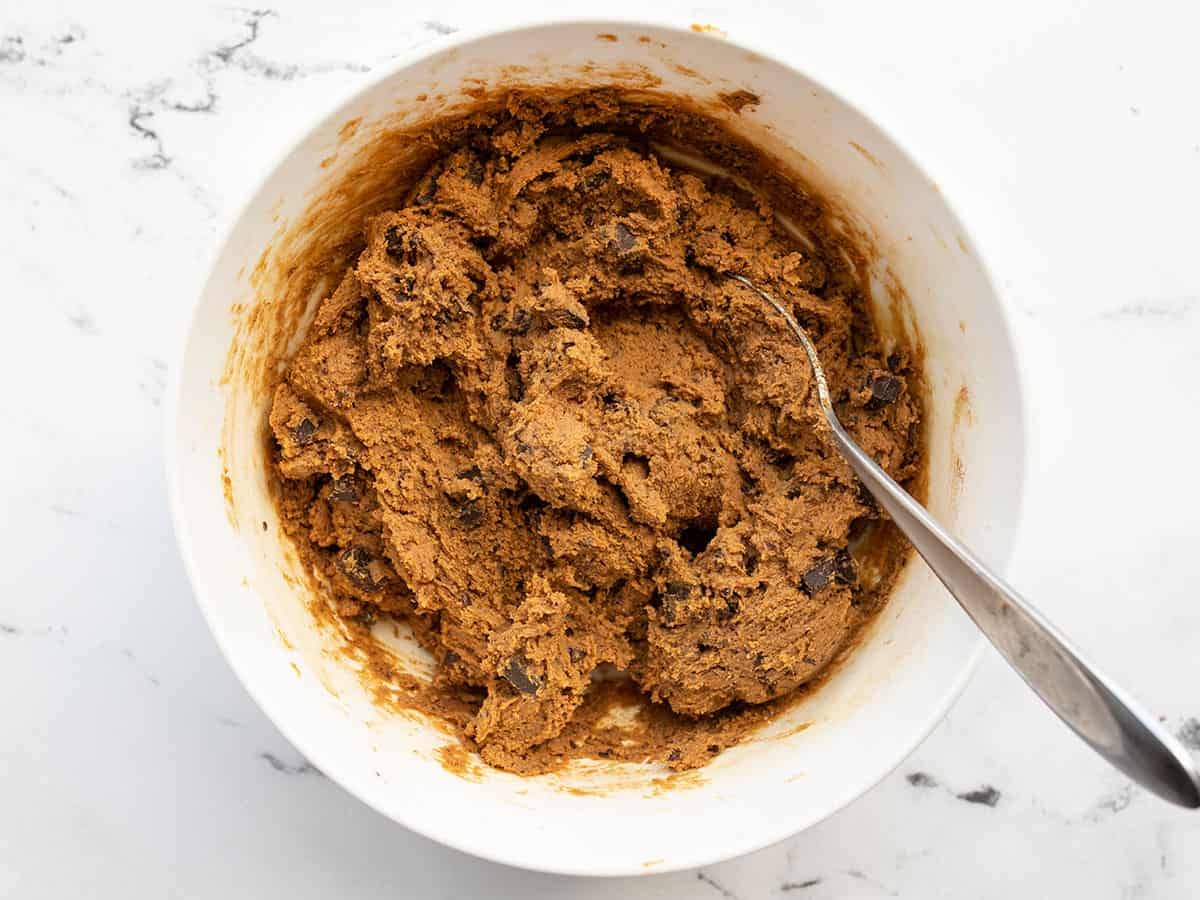 Chocolate stirring into cookie dough